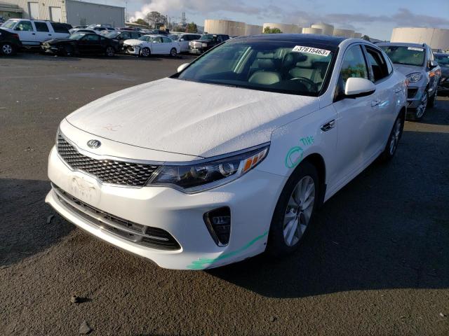 KIA OPTIMA LX 2018 with VIN 5XXGT4L31JG204552 - Photo from auction