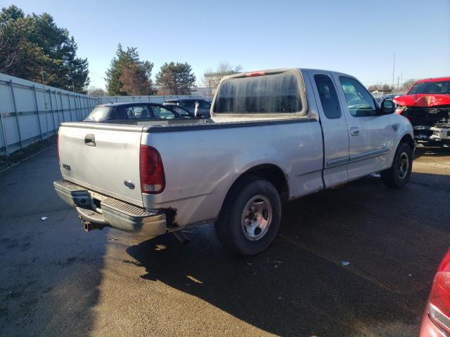 Photo 3 from auction – 2002 FORD F-150 with VIN 1FTRX17W12NA27409
