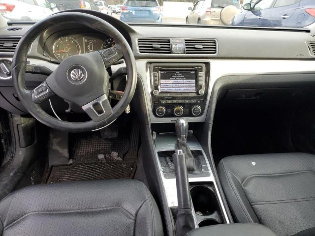 Photo 8 from auction – 2012 VOLKSWAGEN PASSAT SE with VIN 1VWBP7A34CC015252