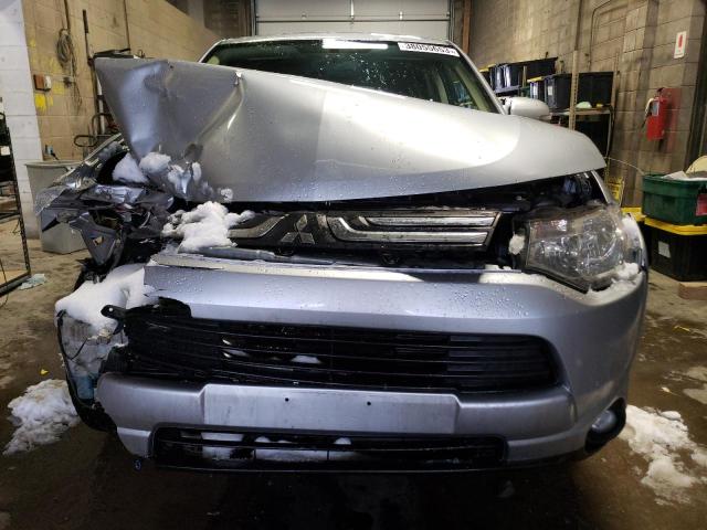 Photo 5 from auction – 2014 MITSUBISHI OUTLANDER with VIN JA4AD3A30EZ016750