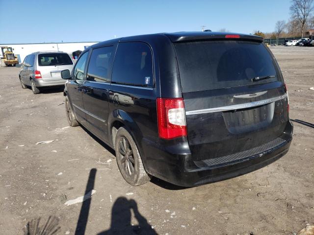 Photo 2 from auction – 2016 CHRYSLER TOWN & COU with VIN 2C4RC1HG9GR199927