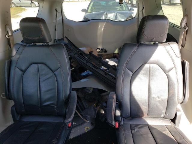 Photo 10 from auction – 2018 CHRYSLER PACIFICA T with VIN 2C4RC1BG1JR119410