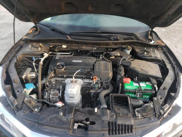 Photo 11 from auction – 2017 HONDA ACCORD LX with VIN 1HGCR2F36HA080430