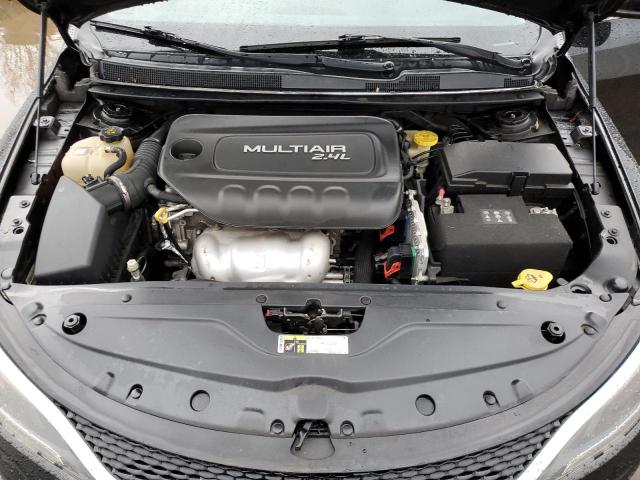 Photo 11 from auction – 2015 CHRYSLER 200 LIMITE with VIN 1C3CCCAB9FN685332