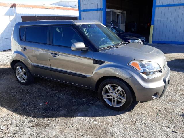 Photo 4 from auction – 2011 KIA SOUL + with VIN KNDJT2A26B7243684