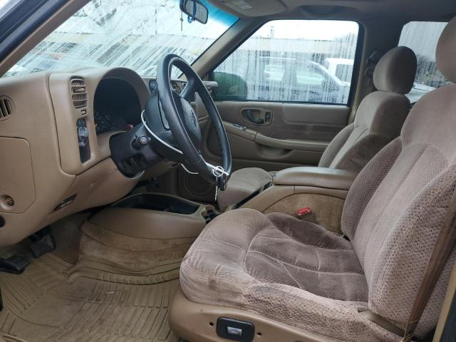 Photo 7 from auction – 2000 CHEVROLET BLAZER with VIN 1GNDT13W7Y2177151