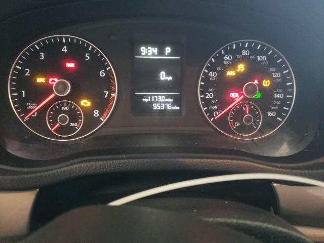Photo 9 from auction – 2014 VOLKSWAGEN PASSAT S with VIN 1VWAT7A37EC025171