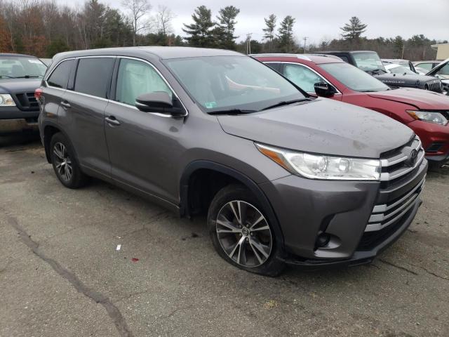 Photo 4 from auction – 2017 TOYOTA HIGHLANDER with VIN 5TDBZRFH4HS478690