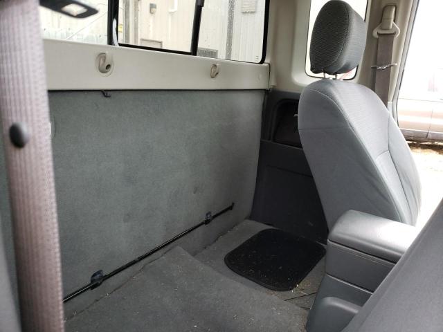 Photo 10 from auction – 2004 NISSAN FRONTIER K with VIN 1N6ED26Y44C441568