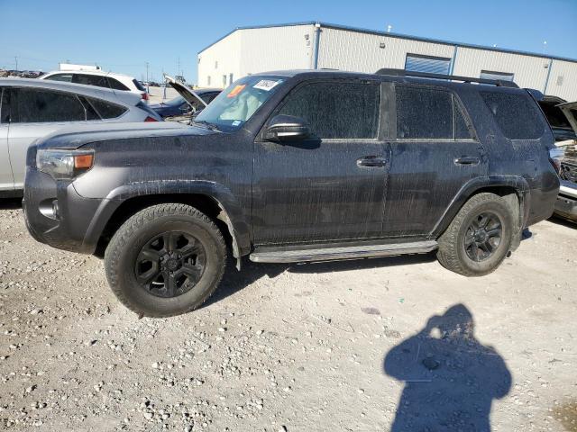 TOYOTA 4RUNNER SR 2017 with VIN JTEZU5JR2H5160767 - Photo from auction