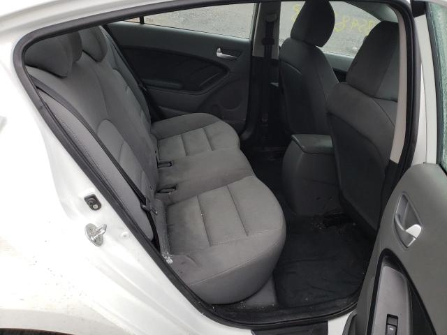 Photo 11 from auction – 2017 KIA FORTE LX with VIN 3KPFK4A71HE033406