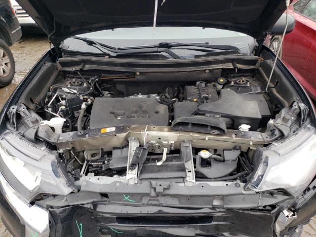 Photo 12 from auction – 2018 MITSUBISHI OUTLANDER with VIN JA4AD2A33JZ052453