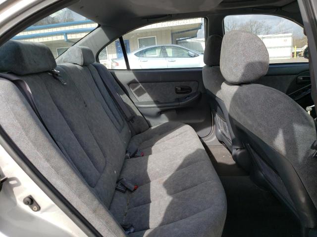 Photo 10 from auction – 2002 HYUNDAI ELANTRA with VIN KMHDN45D52U278700