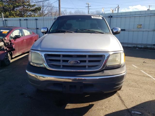 Photo 5 from auction – 2002 FORD F-150 with VIN 1FTRX17W12NA27409