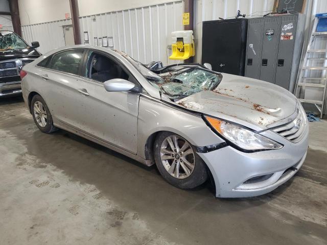 Photo 4 from auction – 2013 HYUNDAI SONATA GLS with VIN 5NPEB4AC9DH737688