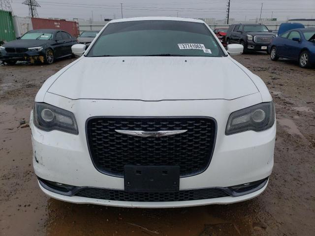 Photo 5 from auction – 2018 CHRYSLER 300 S with VIN 2C3CCAGGXJH165665