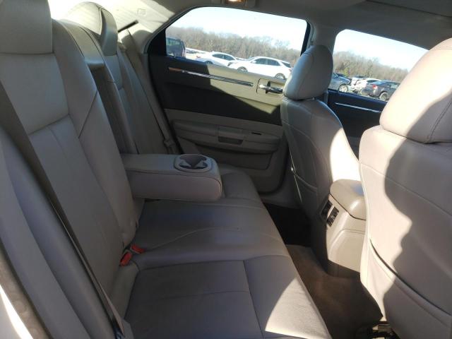 Photo 10 from auction – 2010 CHRYSLER 300 TOURIN with VIN 2C3CA5CV6AH292656
