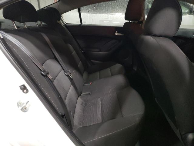 Foto 10 de la subasta – 2017 KIA FORTE LX con VIN 3KPFK4A78HE090976
