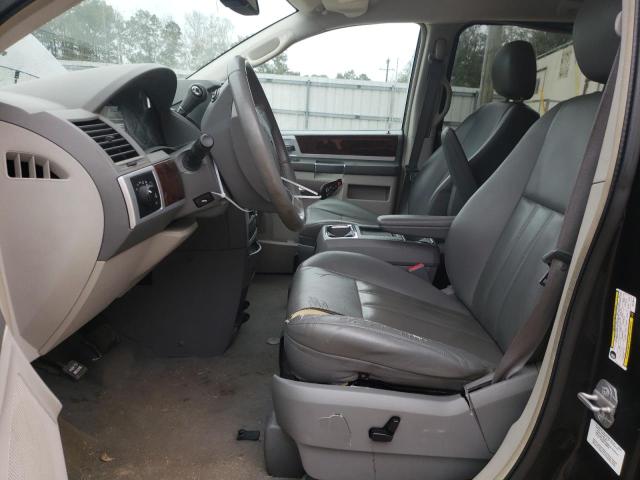 Photo 7 from auction – 2010 CHRYSLER TOWN & COU with VIN 2A4RR5DX0AR136616