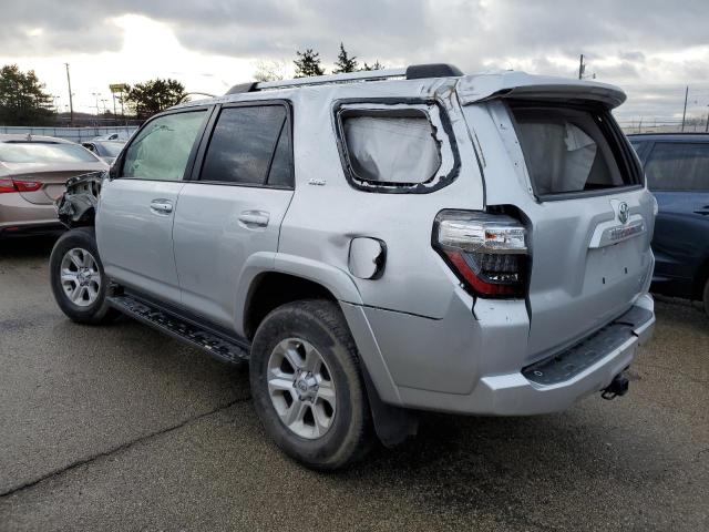 Photo 2 from auction – 2020 TOYOTA 4RUNNER SR with VIN JTEBU5JR4L5739530