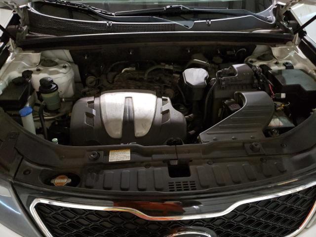 Photo 12 from auction – 2012 KIA SORENTO SX with VIN 5XYKWDA23CG252998