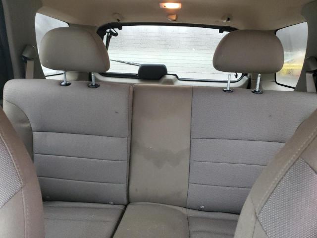 Photo 10 from auction – 2001 FORD ESCAPE XLT with VIN 1FMYU03161KB81652