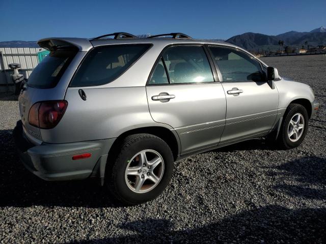 Photo 3 from auction – 2000 LEXUS RX 300 with VIN JT6HF10U0Y0133886