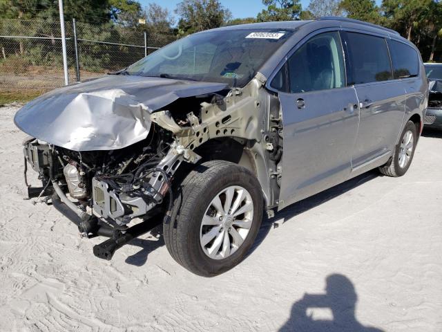 CHRYSLER PACIFICA T 2018 with VIN 2C4RC1BG1JR119410 - Photo from auction