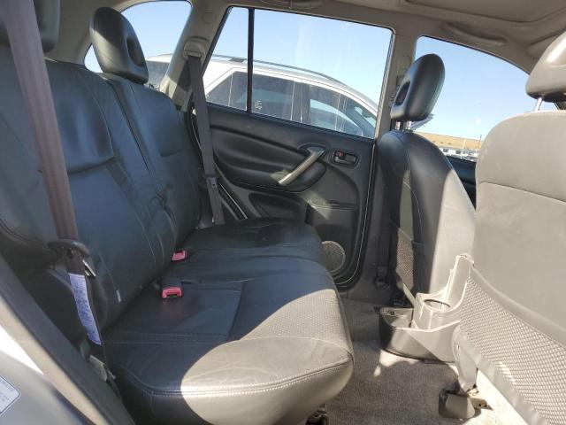 Photo 11 from auction – 2004 TOYOTA RAV4 with VIN JTEGD20V740017289