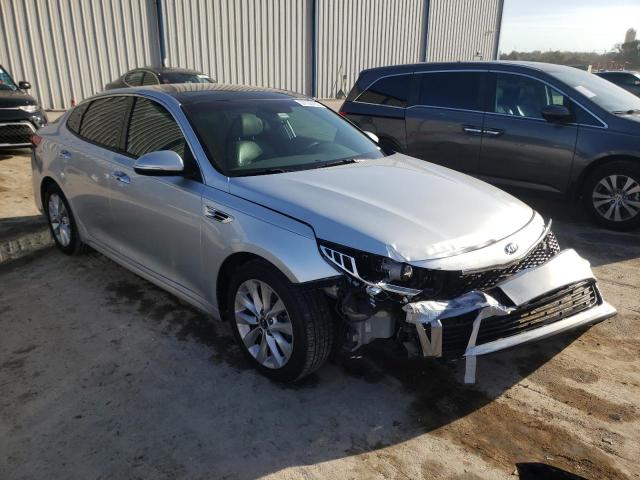 Foto 4 de la subasta – 2016 KIA OPTIMA EX con VIN 5XXGU4L34GG055656