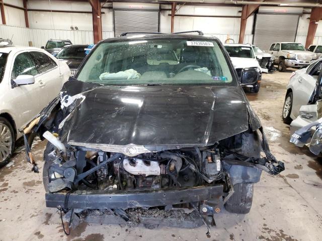 Photo 5 from auction – 2010 CHRYSLER TOWN & COU with VIN 2A4RR5D19AR143060