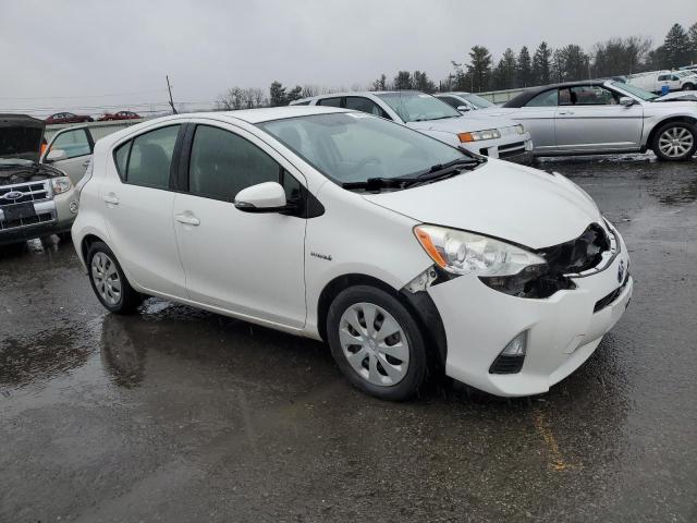 Photo 4 from auction – 2013 TOYOTA PRIUS C with VIN JTDKDTB35D1536660