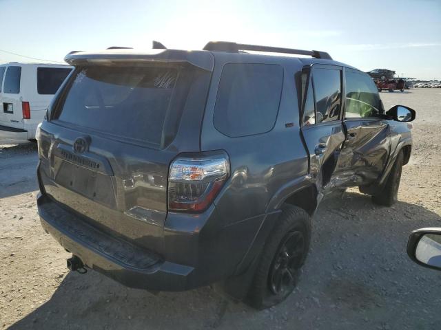 Photo 3 from auction – 2017 TOYOTA 4RUNNER SR with VIN JTEZU5JR2H5160767