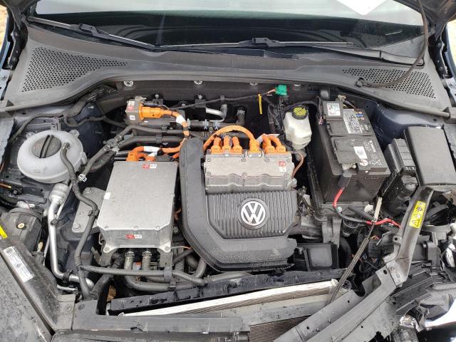 Photo 11 from auction – 2016 VOLKSWAGEN E-GOLF SE with VIN WVWKP7AU3GW907833