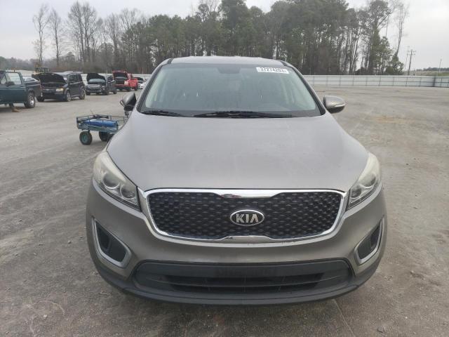 Photo 5 from auction – 2016 KIA SORENTO LX with VIN 5XYPG4A34GG016202