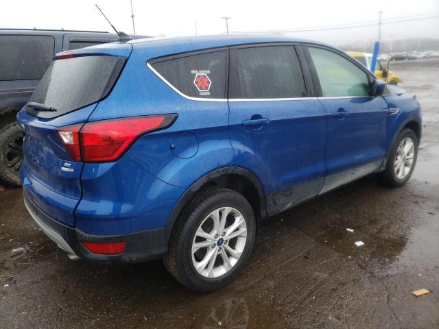 Photo 3 from auction – 2019 FORD ESCAPE SE with VIN 1FMCU9GD4KUC36513