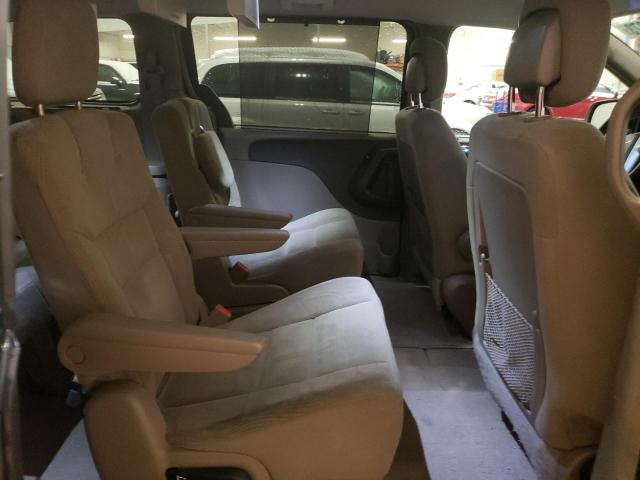 Photo 11 from auction – 2014 CHRYSLER TOWN & COU with VIN 2C4RC1BG2ER367395