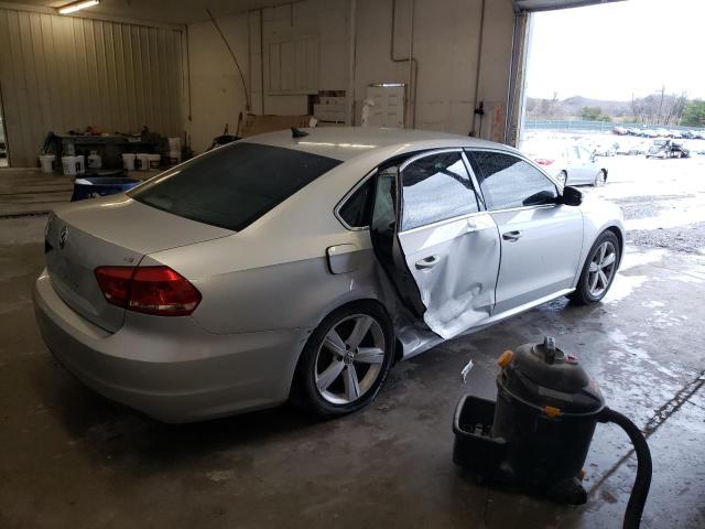 Photo 3 from auction – 2014 VOLKSWAGEN PASSAT S with VIN 1VWAT7A37EC025171