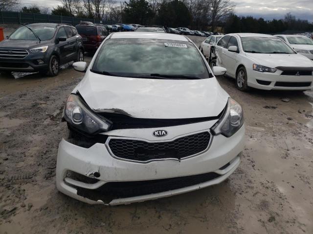 Photo 5 from auction – 2016 KIA FORTE EX with VIN KNAFX4A85G5552282