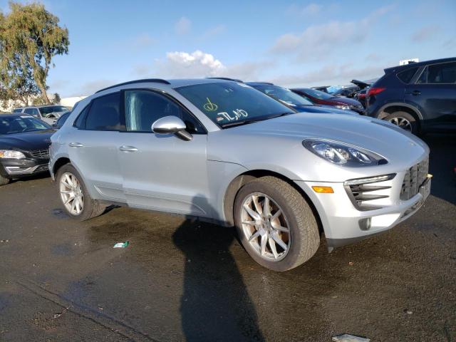 Photo 4 from auction – 2017 PORSCHE MACAN S with VIN WP1AB2A54HLB15035