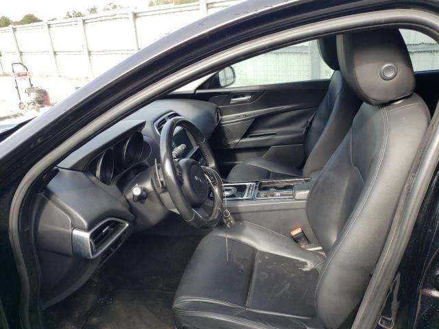 Photo 7 from auction – 2018 JAGUAR XE with VIN SAJAR4FX6JCP27506