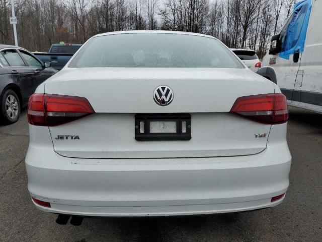 Photo 6 from auction – 2018 VOLKSWAGEN JETTA S with VIN 3VW2B7AJ0JM230149