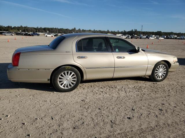 Photo 3 from auction – 2004 LINCOLN TOWN CAR with VIN 1LNHM81W04Y650717