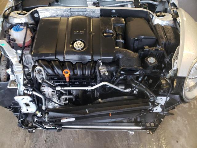 Photo 11 from auction – 2013 VOLKSWAGEN BEETLE with VIN 3VW5P7AT8DM824394