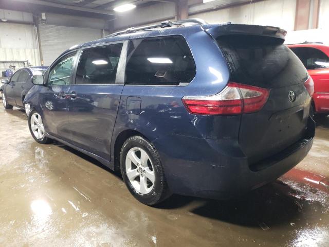 Photo 2 from auction – 2018 TOYOTA SIENNA LE with VIN 5TDKZ3DC4JS915890
