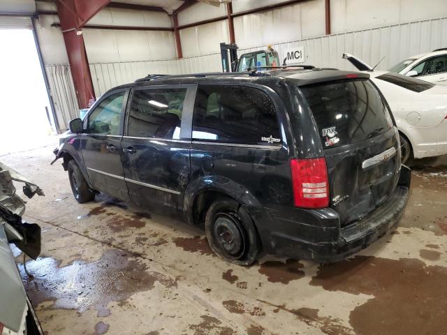 Photo 2 from auction – 2010 CHRYSLER TOWN & COU with VIN 2A4RR5D19AR143060
