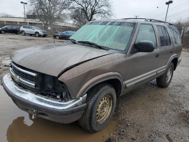 CHEVROLET BLAZER 2000 with VIN 1GNDT13W7Y2177151 - Photo from auction