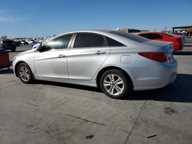Photo 2 from auction – 2013 HYUNDAI SONATA GLS with VIN 5NPEB4AC5DH793093