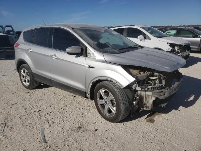 Photo 4 from auction – 2016 FORD ESCAPE SE with VIN 1FMCU0G75GUB97265