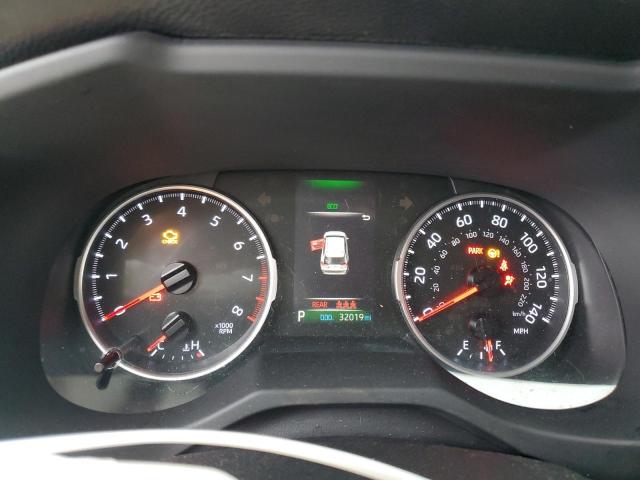 Photo 9 from auction – 2019 TOYOTA RAV4 LE with VIN JTMF1RFV5KJ010017